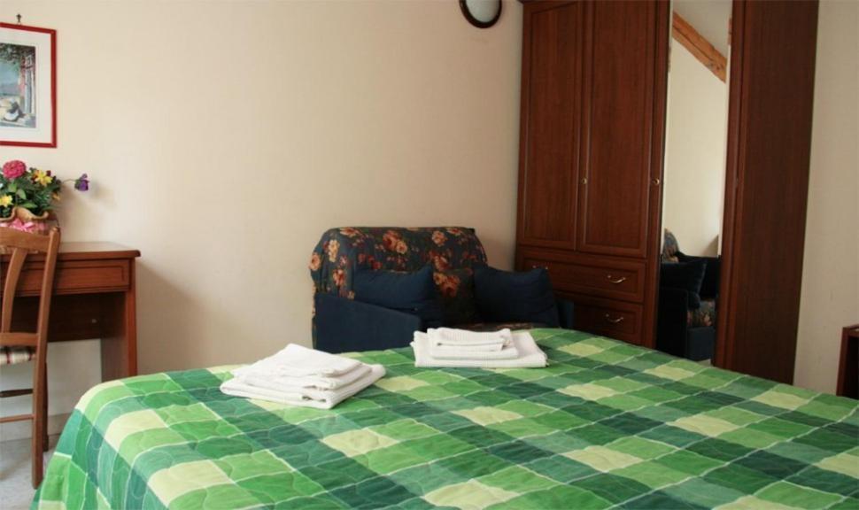 Hotel La Pineta Albenga Exterior foto